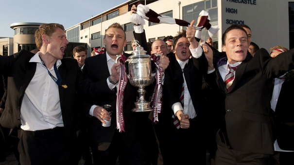 124518-hearts-players-celebrate-with-the-scottish-cup.jpg