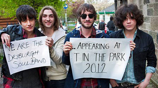 Read the signs: band were revealed in snap after stunt came to climax