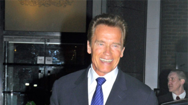Money stopped Arnold Schwarzenegger starring in Predator 2