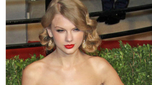 Taylor Swift dating Zac Efron?