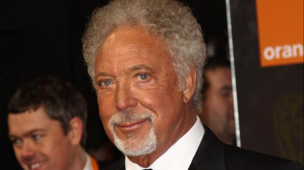 Tom Jones to headline Arthur's Day celebrations