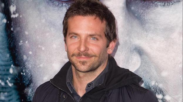 Bradley Cooper: Working with De Niro is 'easy'