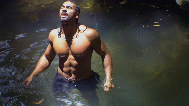 David Haye baths in I'm a Celebrity