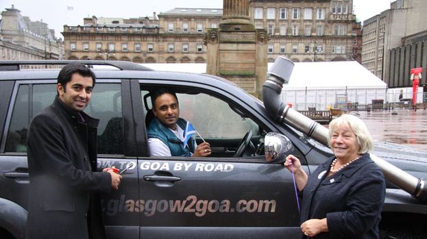 Humza Yousaf: Waving Inderpal off on his epic journey, joined by Sandra White MSP