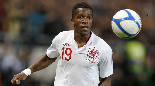 176292-englands-wilfried-zaha-controls-t