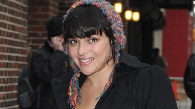 Norah Jones to perform at Oscars