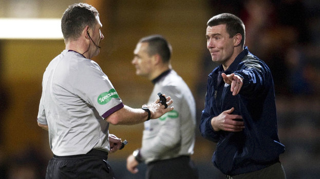Barry Smith during Dundee's 2-0 defeat to Ross County.